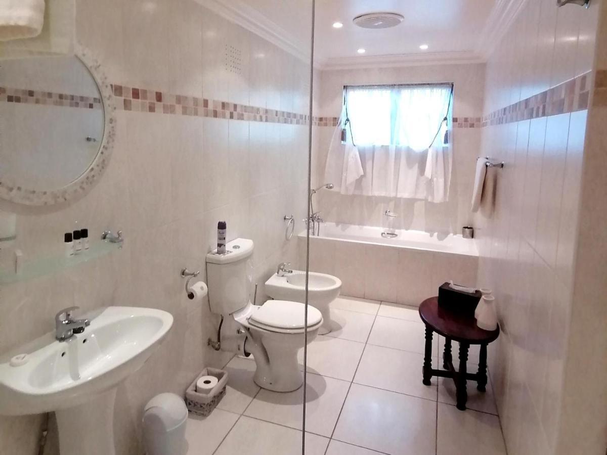Casa Romana B&B Ladybrand エクステリア 写真