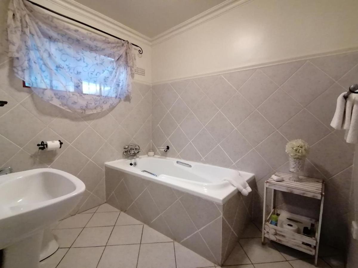 Casa Romana B&B Ladybrand エクステリア 写真